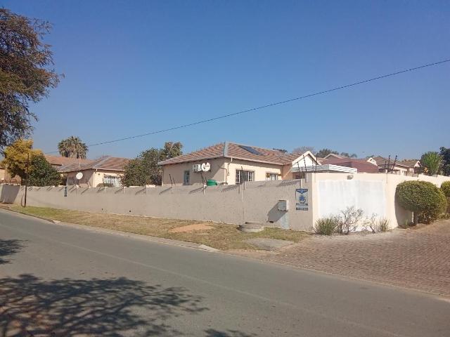 Apartment for rent in Randburg, Gauteng