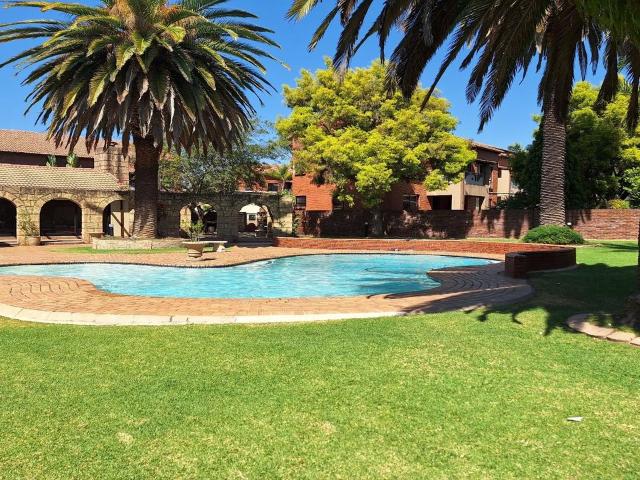 Apartment for rent in Paulshof, Alexandra