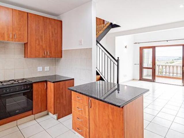 Apartment for rent in Paulshof, Alexandra