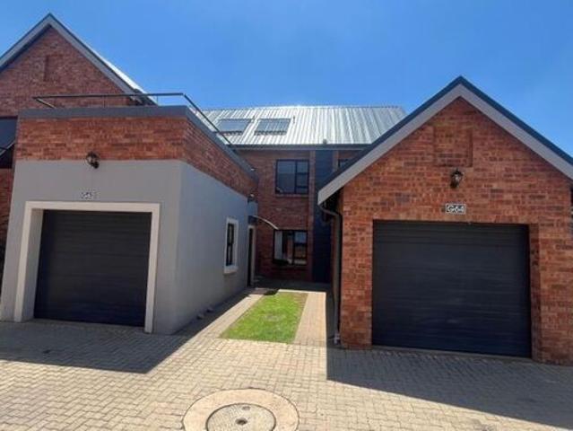 Apartment for rent in Airfield, City of Ekurhuleni Metropolitan Municipality