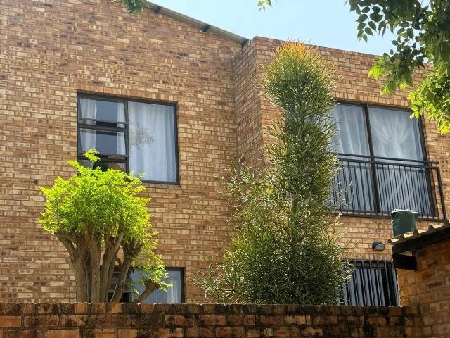 Apartment for rent in Hartbeespoort Dam Nature Reserve, North West