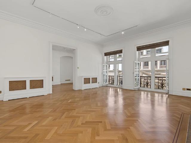 Apartment for rent in Westminster, Victoria