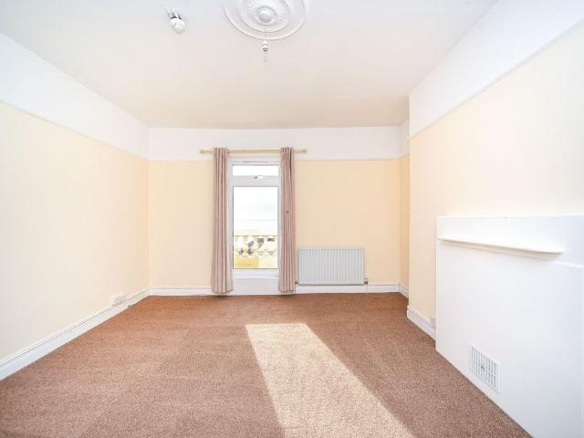 Apartment for rent in Aldrington