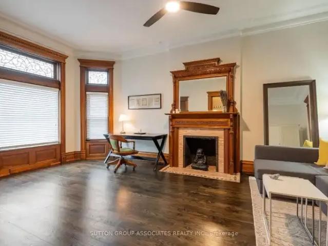 Apartment for rent in Woburn, Ontario