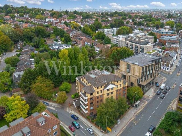 Apartment for sale in London Borough of Bexley, Greater London