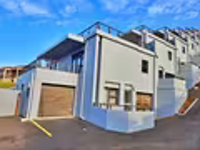 Apartment for sale in La Mercy, Kwazulu-natal