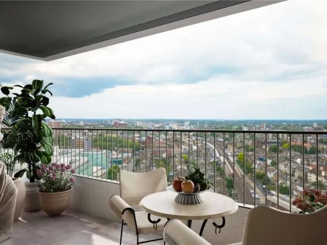 Apartment for sale in Shepherd's Bush, Greater London