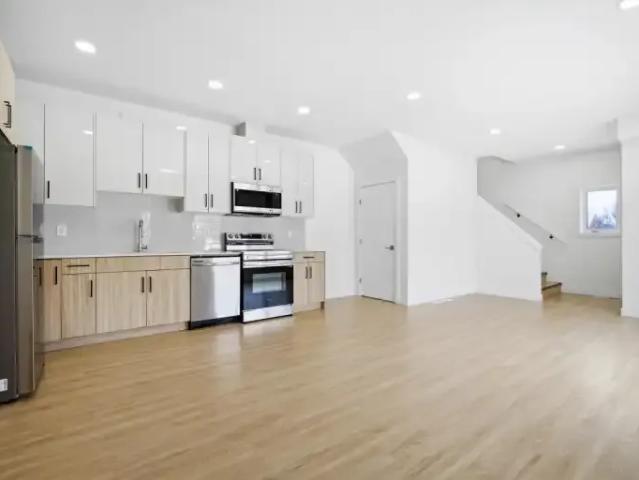 Apartment for rent in East St. Paul, Manitoba
