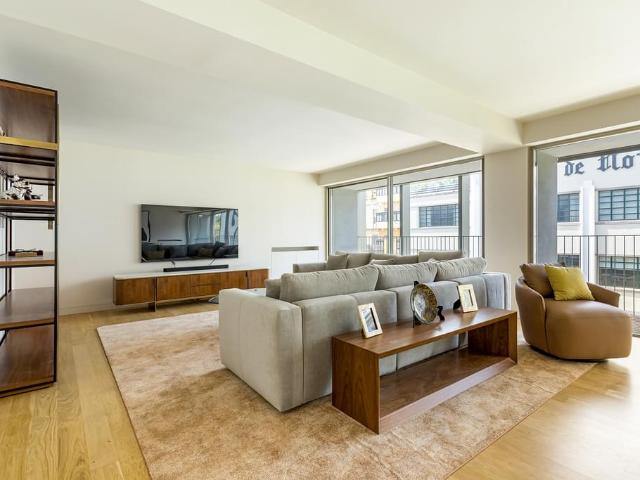 Apartamento alugar em Santo António, Lisboa