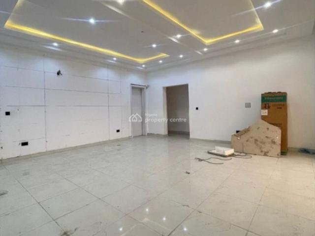 Flat for rent in Eti Osa, Lagos