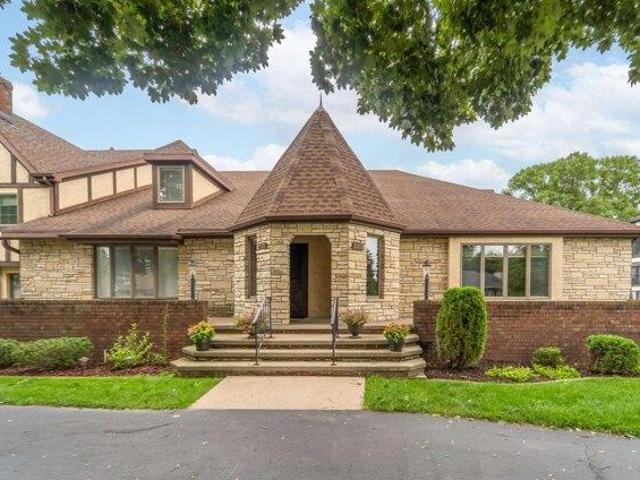 Condo for sale in Wisconsin