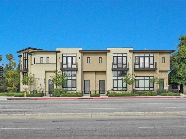 Condo for sale in Arcadia, California