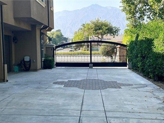 Condo for sale in Arcadia
