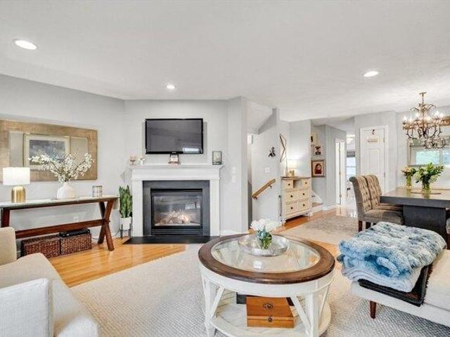 Condo for sale in Arlington, Massachusetts