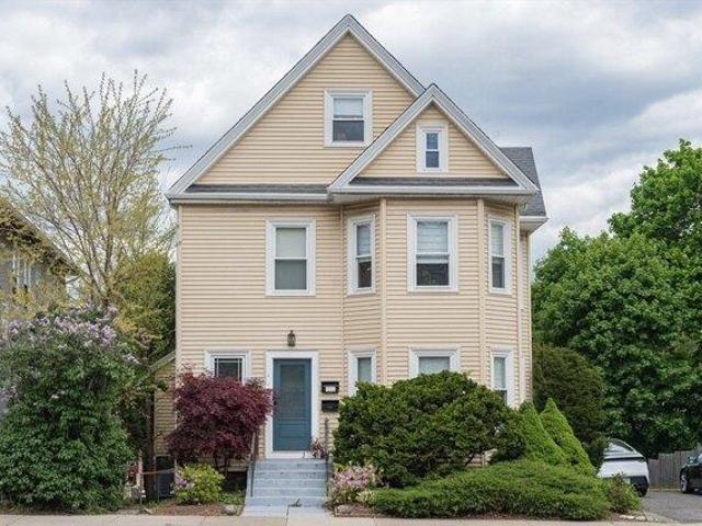 Condo for sale in Arlington, Massachusetts