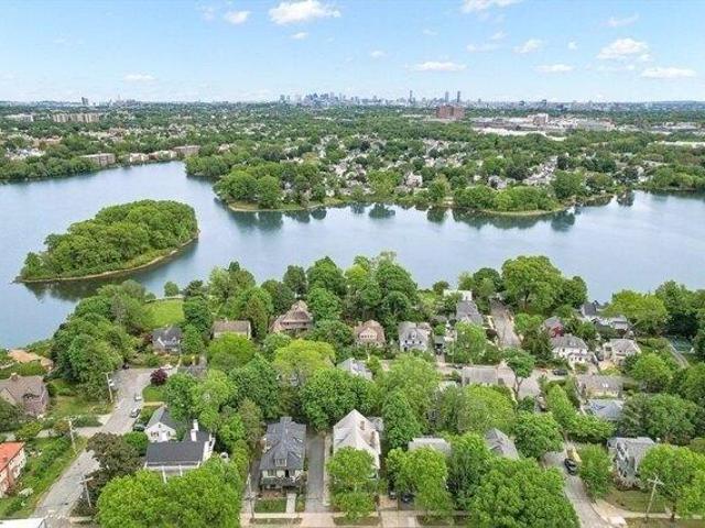 Condo for sale in Arlington, Massachusetts