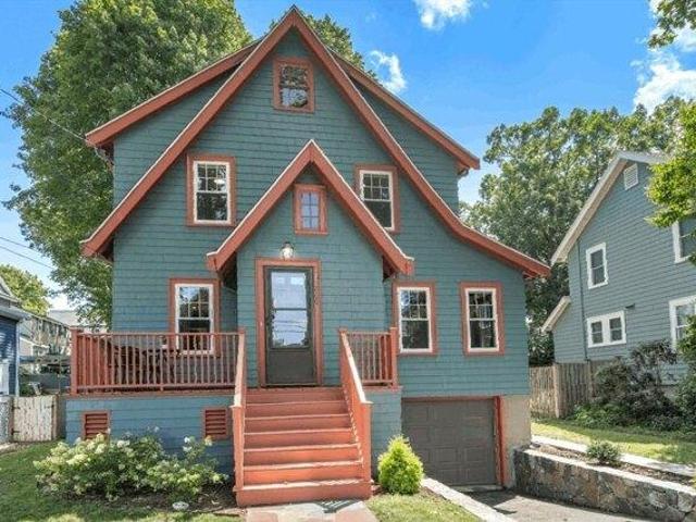 House for sale in Pierce Farm Historic District, Arlington