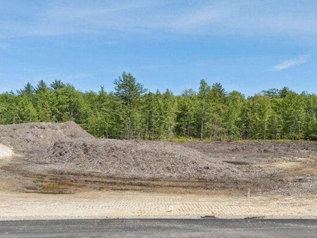 House for sale in Maine
