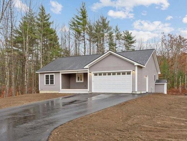House for sale in Maine