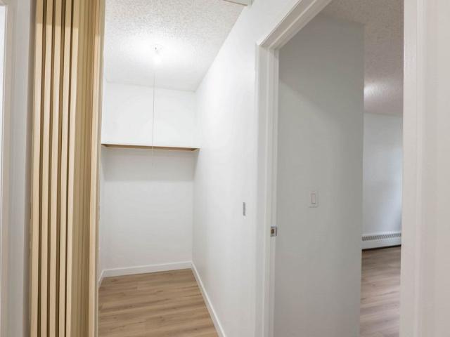 Apartment for rent in Wedgewood, Alberta