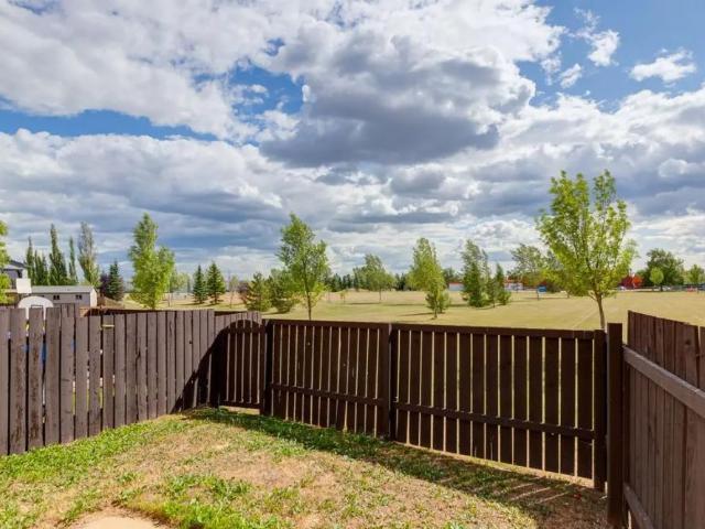 Apartment for rent in Wedgewood, Alberta