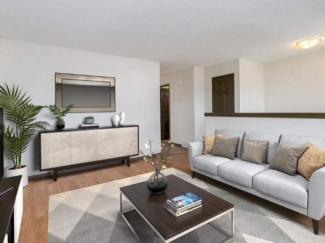 Apartment for rent in Pleasant Park, Brooks