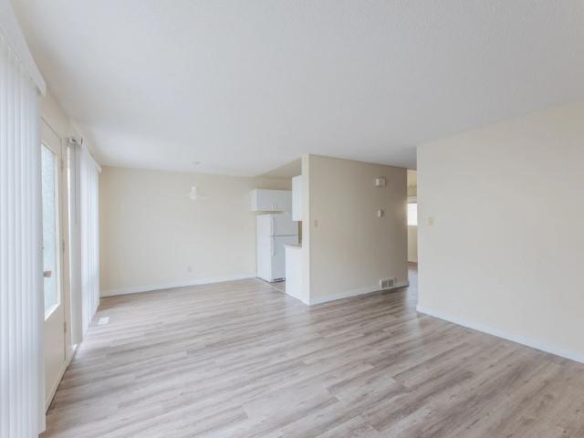 Apartment for rent in Wedgewood, Alberta