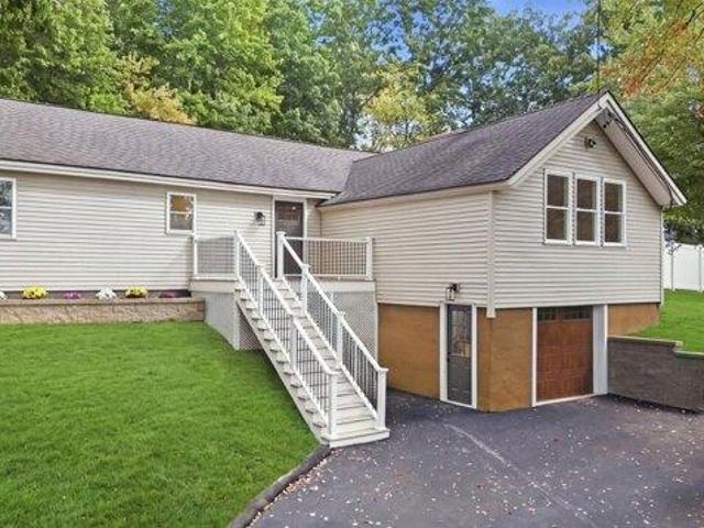 House for sale in Atkinson, Rockingham County
