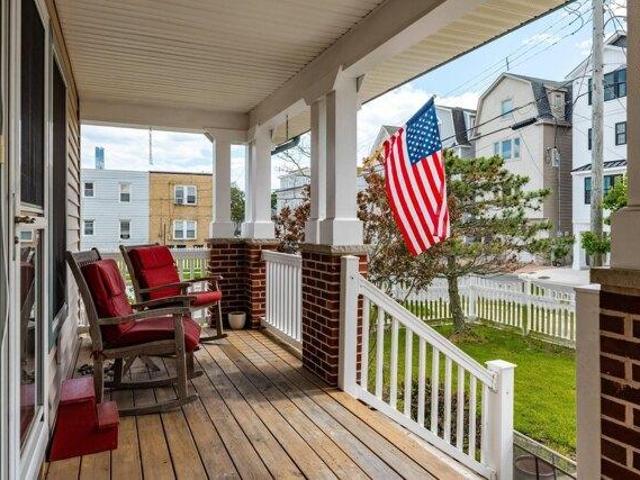 House for sale in Atlantic City, New Jersey