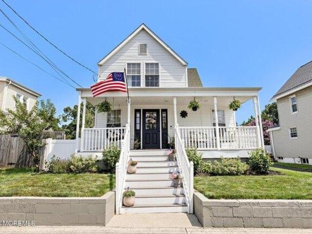 House for sale in Atlantic Highlands, Monmouth County