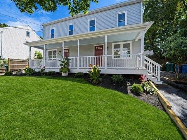Condo for sale in Bristol, Massachusetts