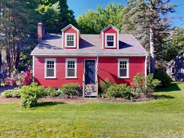 House for sale in Auburn, Maine