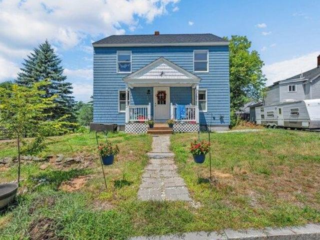 House for sale in Auburn, Maine