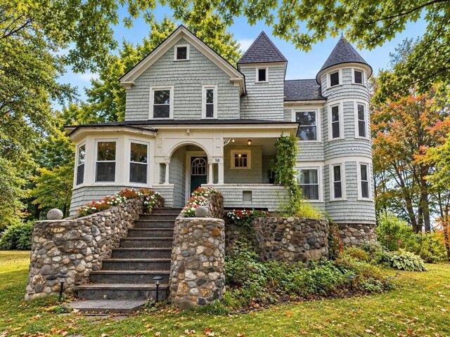 House for sale in Auburn, Androscoggin County