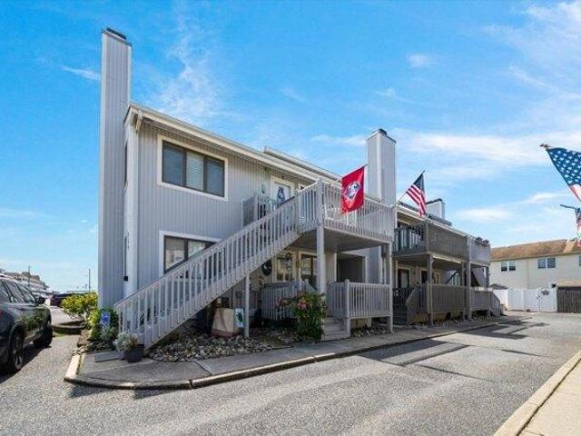 Condo for sale in Avalon