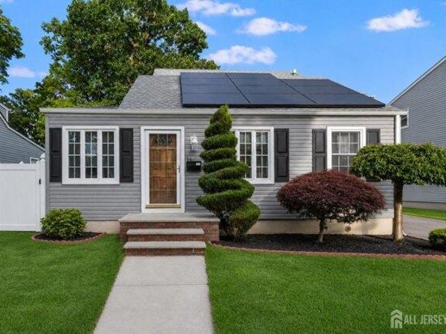 House for sale in Avenel, New Jersey