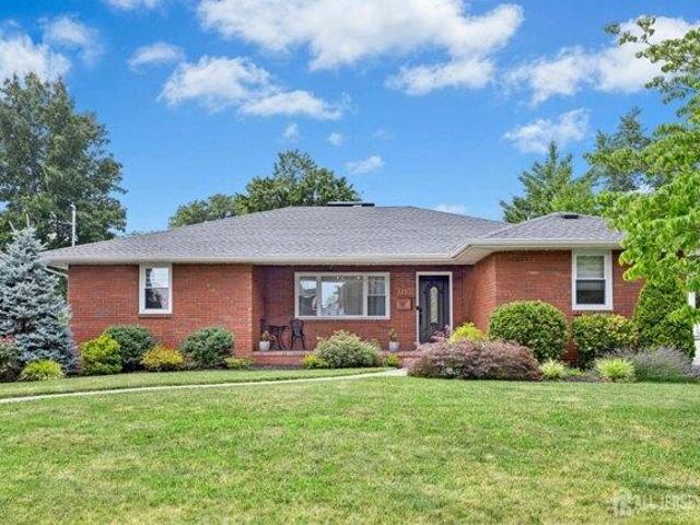 House for sale in Avenel, New Jersey