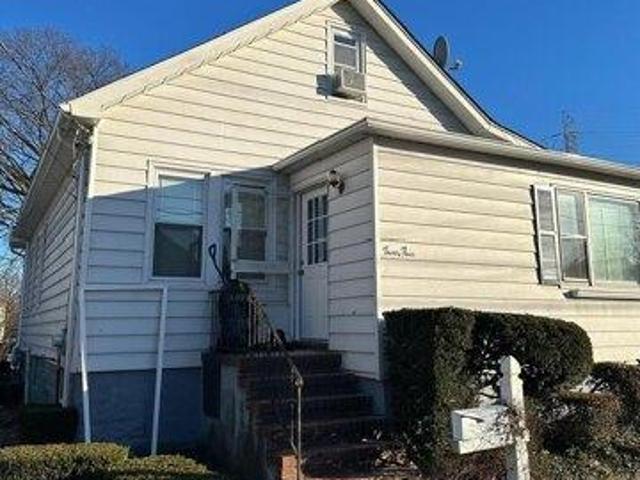 House for sale in Avenel House for sale in Avenel