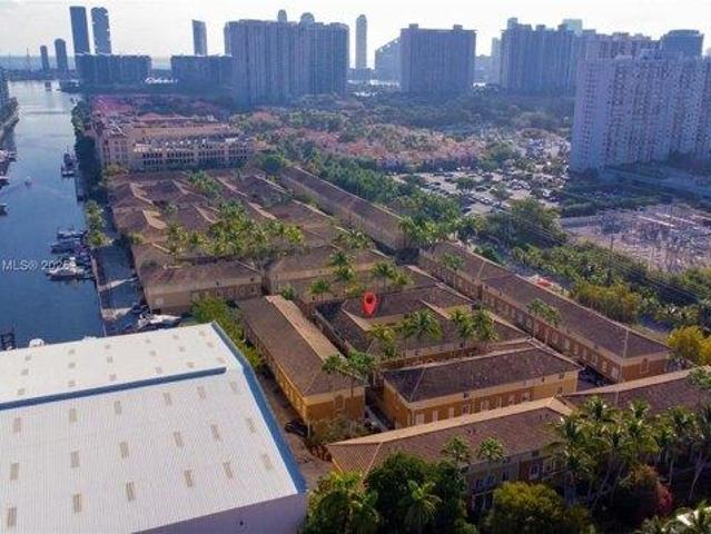 House for sale in Aventura, Florida