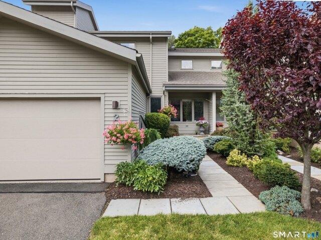 House for sale in Avon, Connecticut
