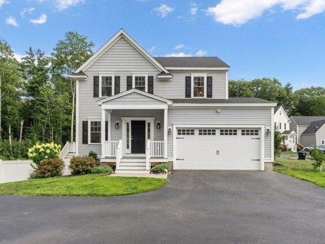 House for sale in Ayer, Massachusetts