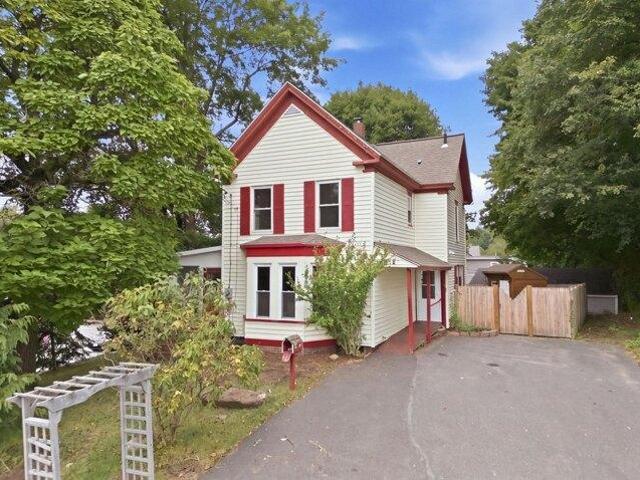 House for sale in Ayer, Middlesex County