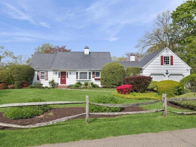 House for sale in Babylon, New York