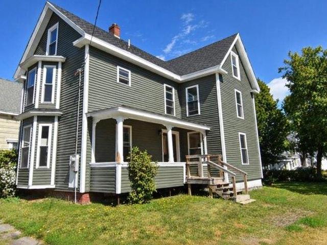 House for sale in Chapin Park, Bangor