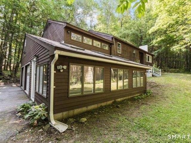 House for sale in Barkhamsted, Connecticut