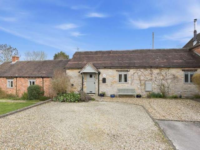 Land for sale in Alderminster, Warwickshire