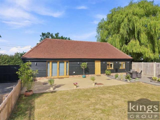Land for sale in Threshers Bush, Epping