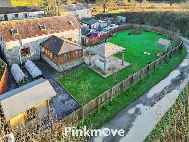 Land for sale in Llanllawddog, Llanpumsaint