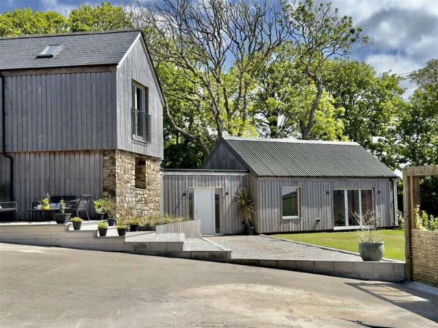 Land for sale in Colan, Hendra Croft