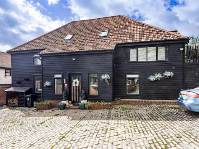 Land for sale in Epping, Essex